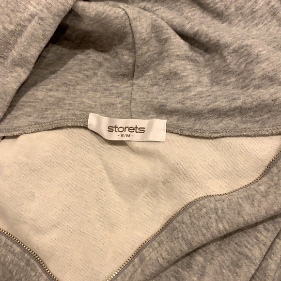 ❌❌SOLD🚫🚫STORETS ONESIE - Picture 10 of 10